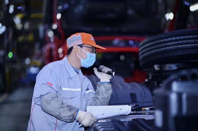 十堰東風商用車車輛工廠再創單日產量新高，突破850輛大關